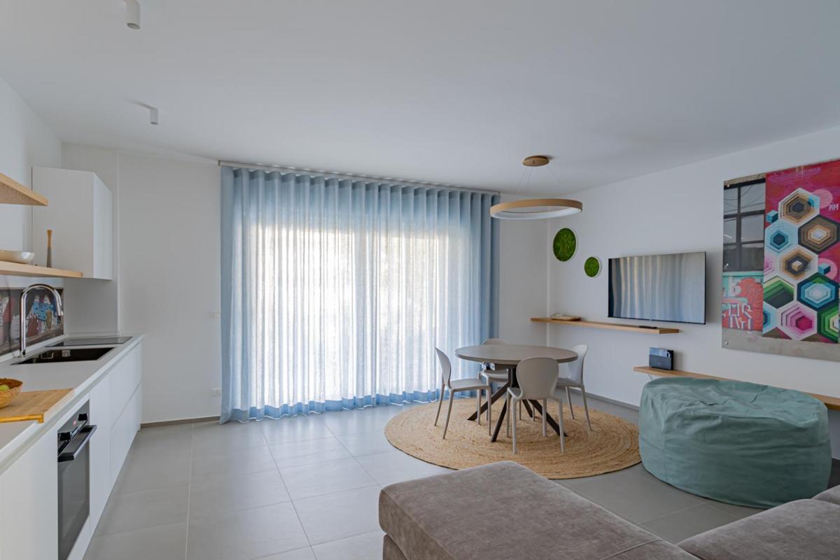 Marina Gardens Boutique&Suites Франкавилла-аль-Маре Номер фото